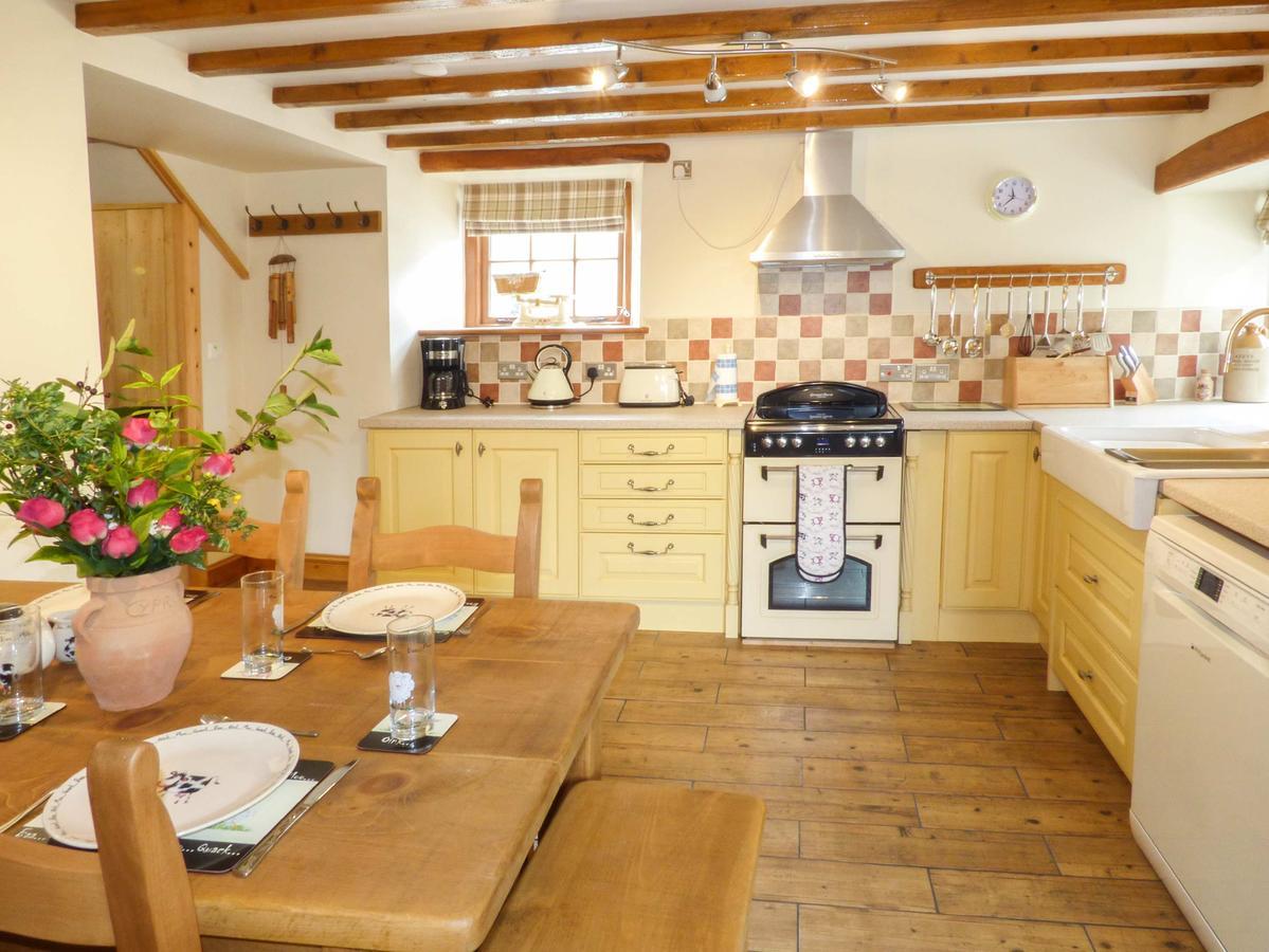 Fell View Cottage Bootle  エクステリア 写真